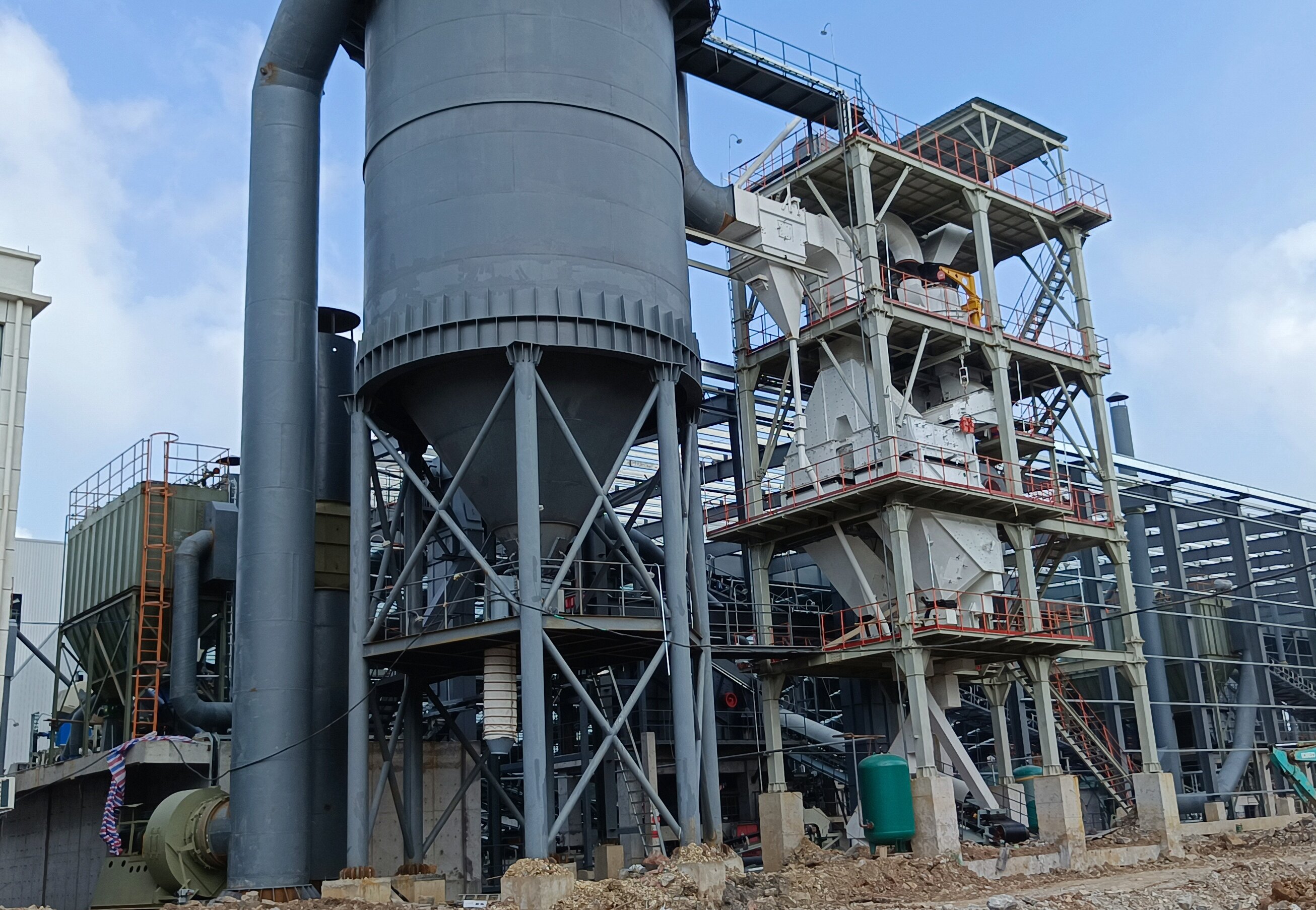 制砂樓技術優(yōu)勢大揭秘：從環(huán)保到智能，重塑砂石生產新生態(tài)